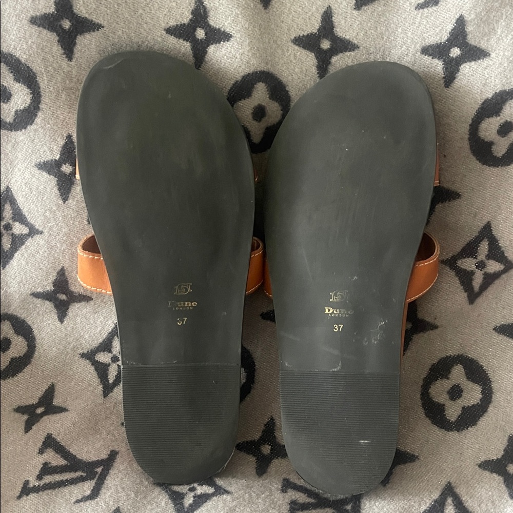 Dune London Tan Leather Slide Sandals - Picture 3 of 6